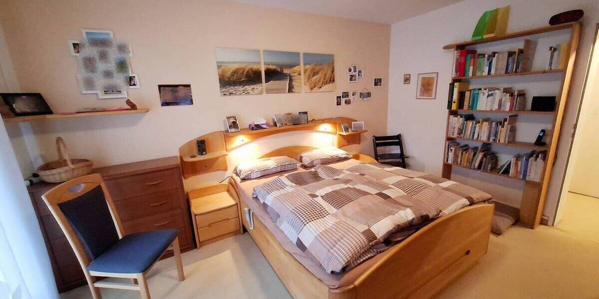 Energetisch sanierte DHH mit Garage in naturnaher Stadtrandlage von Berg. Gladbach-Heiligenstock 4 zimmer