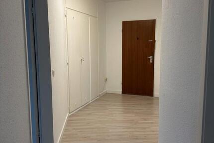 Wohnung Ratingen - 3 Zimmer, 74 m&sup2;, 934&euro; | Angebot:24935037
