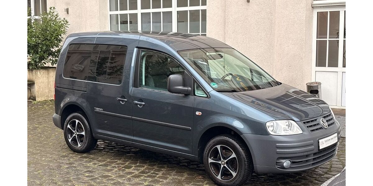 VW Caddy 159.000 km 6.999 &euro; Mettmann Stadtwald Bahnhof 40822