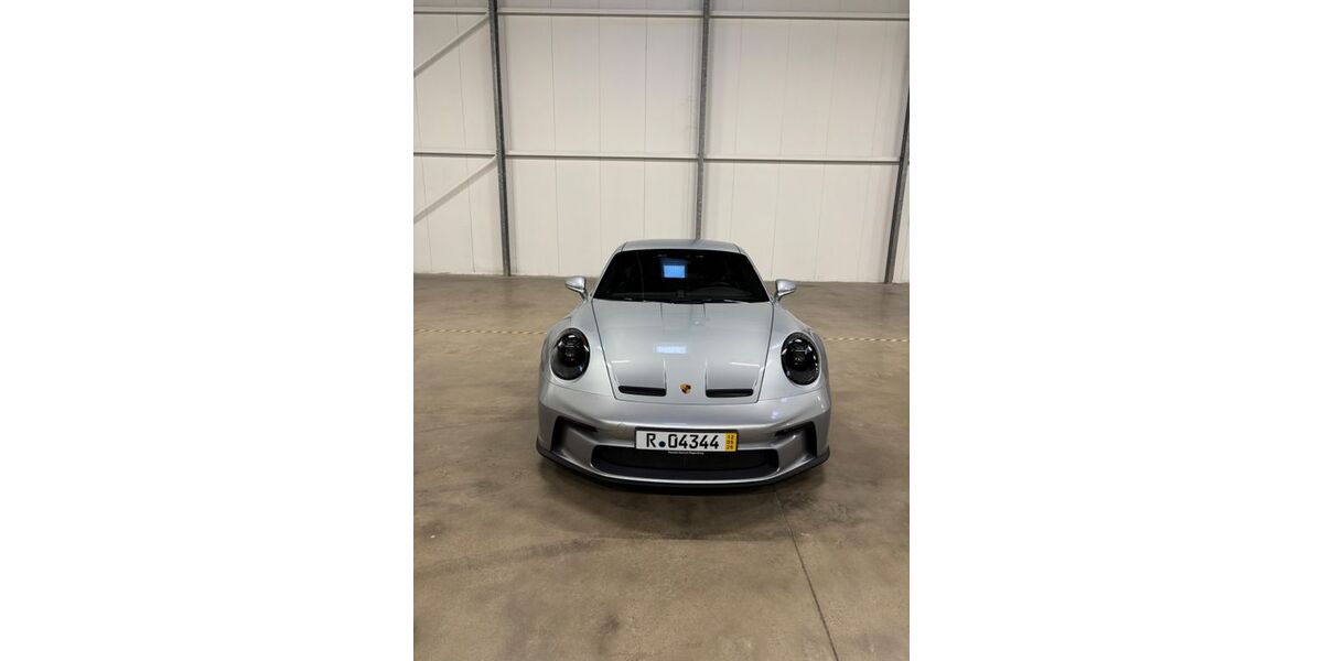 Porsche 992 8.800 km 179.992 &euro; Leichlingen 42799