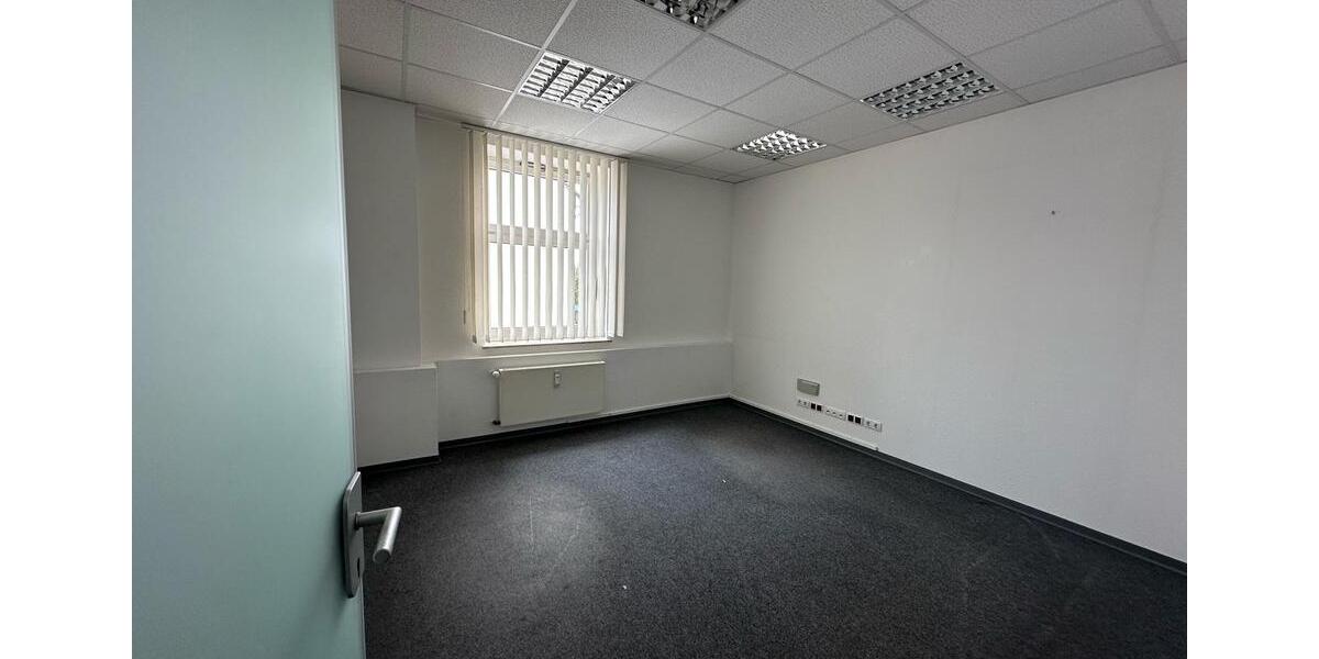 Gewerbeobjekt Halver - 2.250&euro; | Angebot:22260582