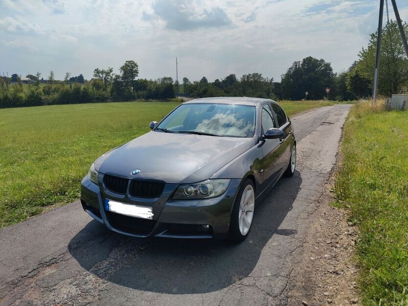 BMW 330 277.000 km 8.999 € Kürten 51515