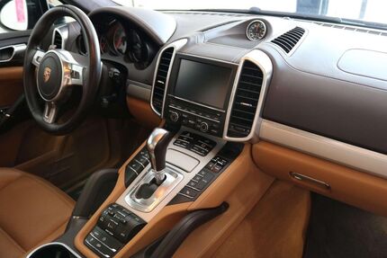 Porsche Cayenne 86.600 km 49.790 € Pulheim 50259