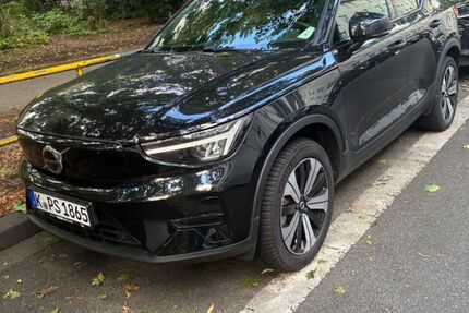 Volvo XC40 33.700 km 29.800 &euro; Köln 50670