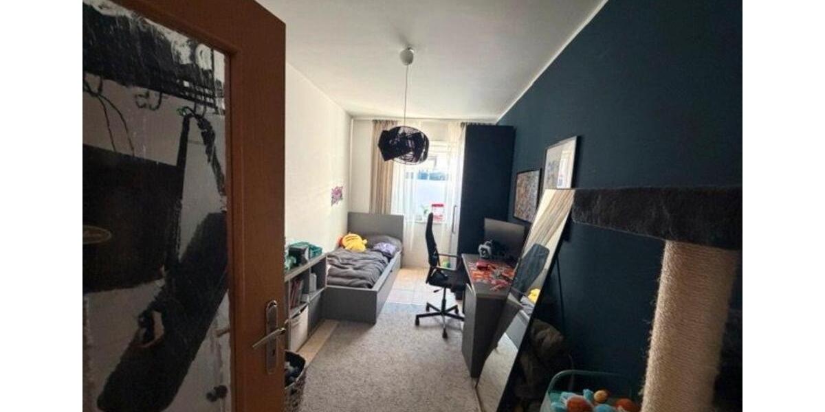 Erdgeschoßwohnung Köln Mülheim - 4 Zimmer, 84 m&sup2;, 300.000&euro; | Angebot:26952187
