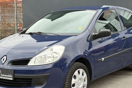 Renault Clio 76.700 km 3.900 € Essen 45139