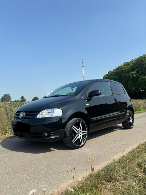 VW Fox 203.000 km 2.099 € Langenfeld 40764