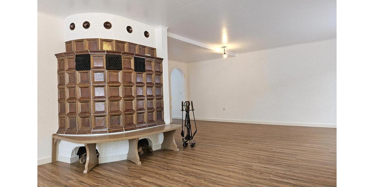 Einfamilienhaus Wipperfürth - 5 Zimmer, 227 m&sup2;, 2.500&euro; | Angebot:24453830