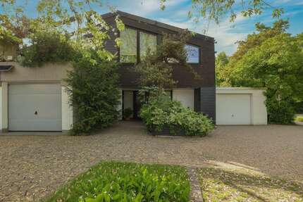 Haus zum Kaufen in Neuss Hoisten 360.000 € 106.08 m² 3 zimmer