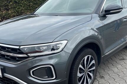 VW T-Roc 56.100 km 23.200 € Leverkusen 51371