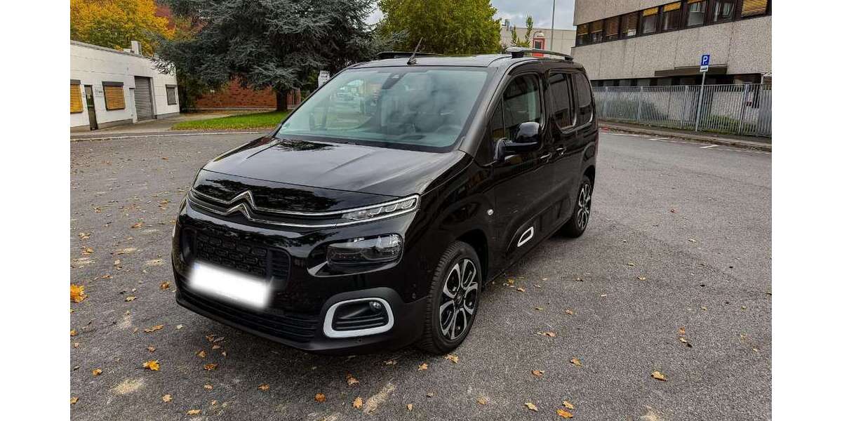 Citroen Berlingo 33.288 km 24.690 € Hilden 40721