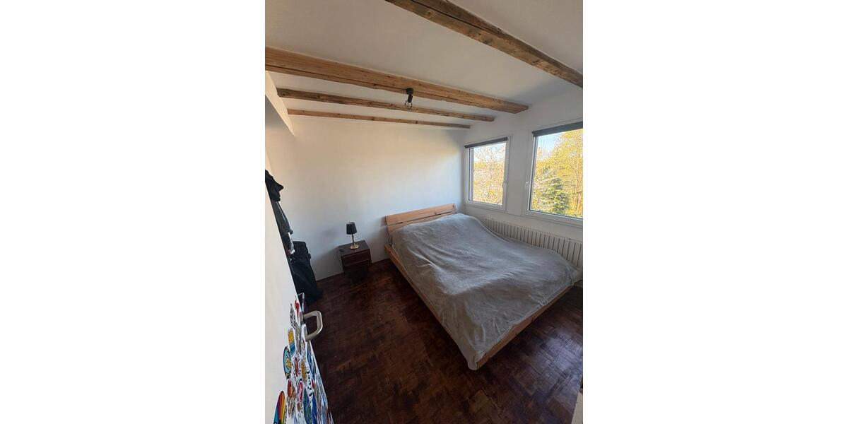 Dachgeschoßwohnung Köln Mülheim - 2 Zimmer, 45 m&sup2;, 210.000&euro; | Angebot:24811773