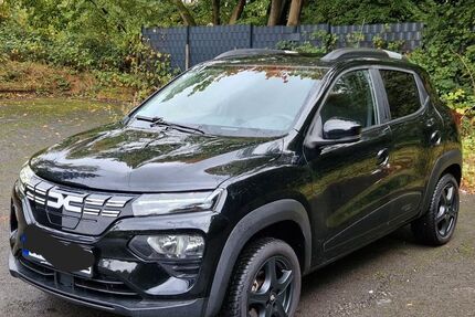 Dacia Spring 37.000 km 10.490 € Solingen 42699