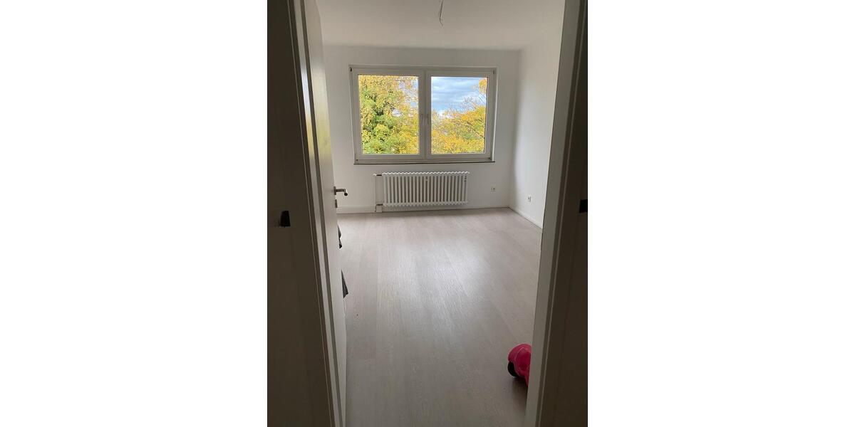 Etagenwohnung Düsseldorf Oberbilk - 2 Zimmer, 57 m&sup2;, 235.000&euro; | Angebot:24434567