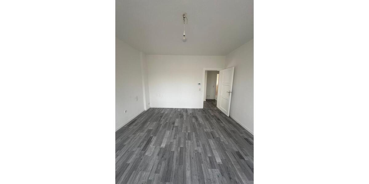Etagenwohnung Schwelm - 3 Zimmer, 83 m&sup2;, 595&euro; | Angebot:26130981