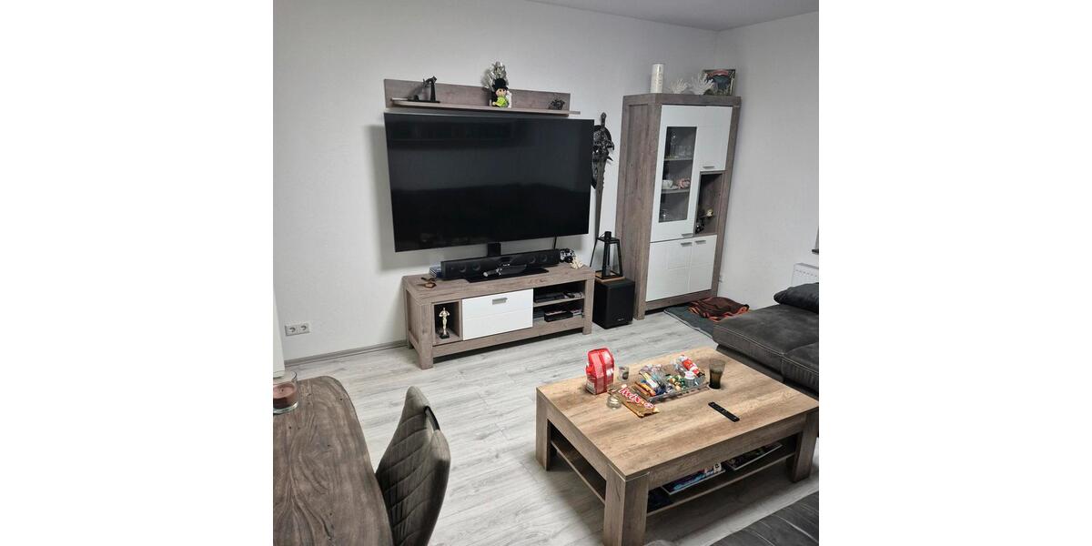 Etagenwohnung Solingen Central - 2 Zimmer, 74 m&sup2;, 990&euro; | Angebot:24488175
