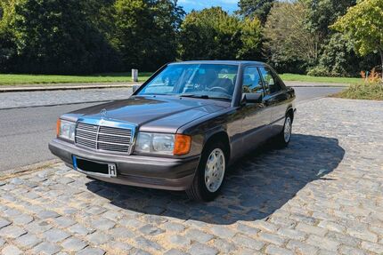 Mercedes-Benz 190 230.900 km 3.250 &euro; Köln 50997