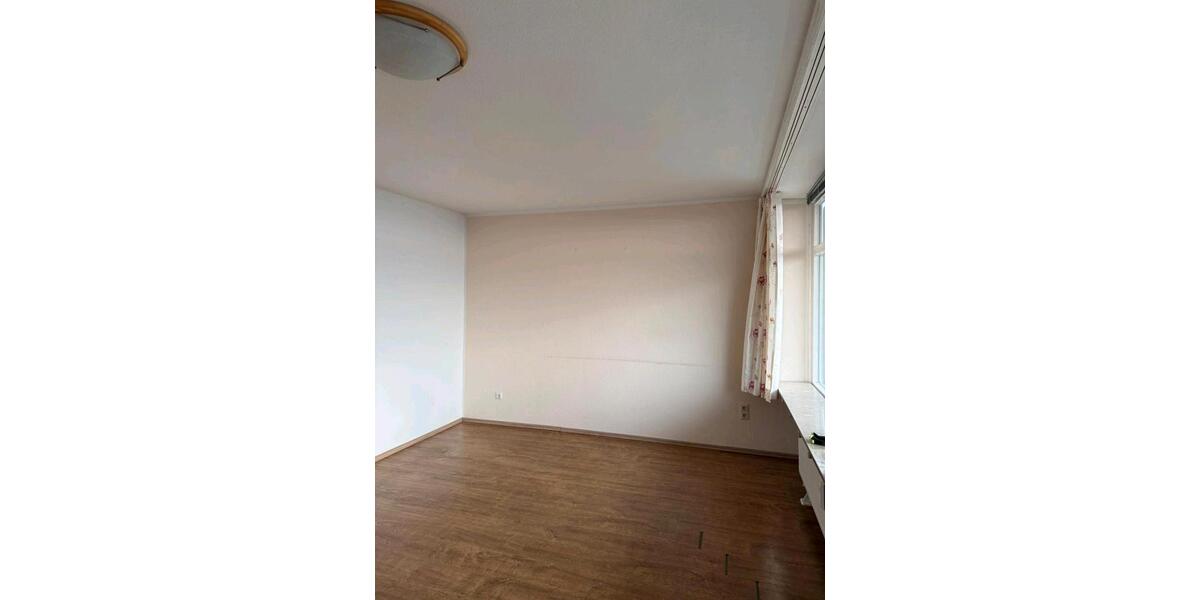 Etagenwohnung Bergisch Gladbach Alt-Frankenforst - 1 Zimmer, 40 m&sup2;, 660&euro; | Angebot:24610841