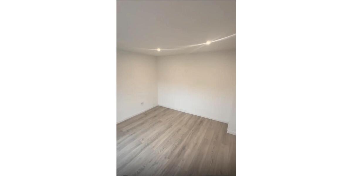 Etagenwohnung Wipperfürth - 2.5 Zimmer, 35 m&sup2;, 600&euro; | Angebot:24707787