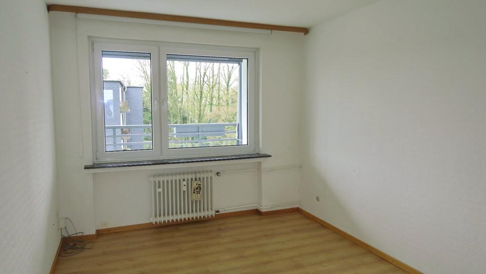 Etagenwohnung Heiligenhaus - 4 Zimmer, 105 m&sup2;, 950&euro; | Angebot:24801778