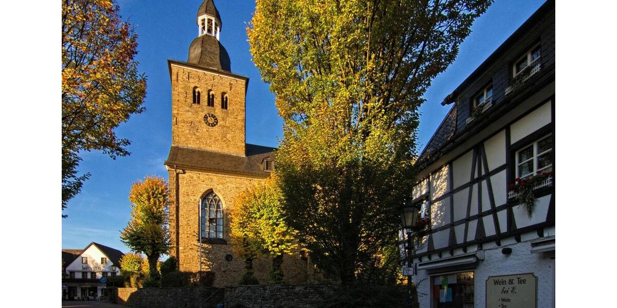 Etagenwohnung Lindlar - 3 Zimmer, 130 m&sup2;, 1.400&euro; | Angebot:24850405