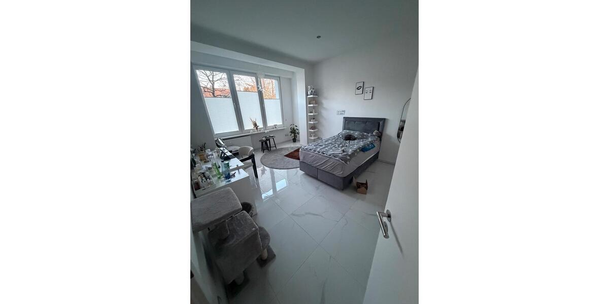 Erdgeschoßwohnung Leverkusen Opladen - 4 Zimmer, 123 m&sup2;, 749.000&euro; | Angebot:25660010