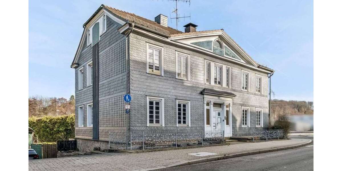 Einfamilienhaus Hückeswagen - 10 Zimmer, 281 m&sup2;, 399.000&euro; | Angebot:24632201