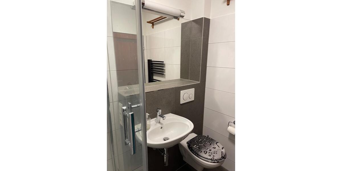 Dachgeschoßwohnung Köln Kalk - 1 Zimmer, 45 m&sup2;, 775&euro; | Angebot:24446259