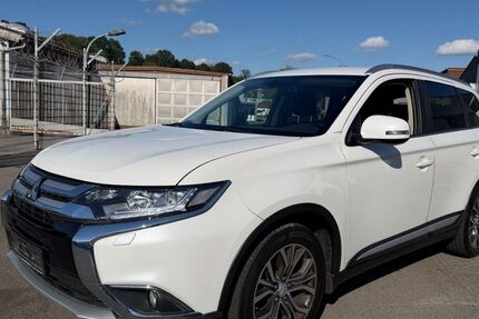 Mitsubishi Outlander 148.000 km 9.990 &euro; Overath bei Köln 51491