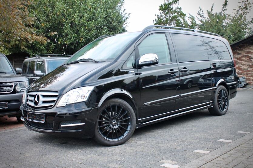Mercedes-Benz Viano 220.000 km 18.900 € Köln 51145