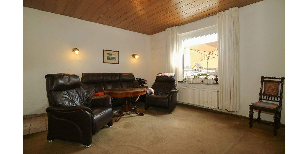 Mehrfamilienhaus, Wohnhaus Neuss Dreikönigenviertel - 6 Zimmer, 132 m&sup2;, 350.000&euro; | Angebot:25736790