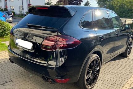 Porsche Cayenne 229.900 km 18.900 &euro; Wuppertal 42327