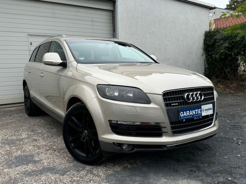 Q7