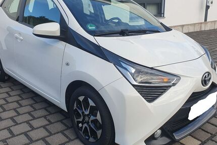 Toyota Aygo (X) 50.256 km 9.490 € Wuppertal 42329