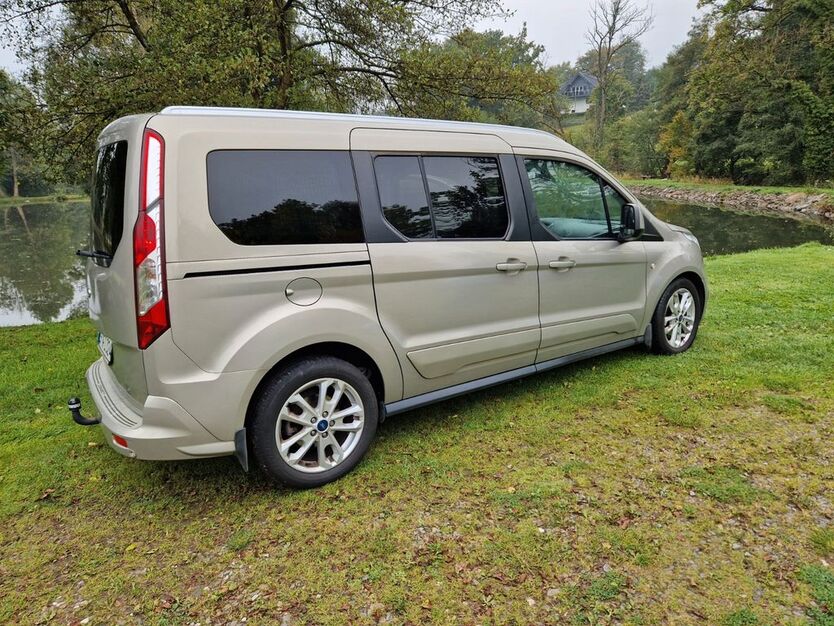 Ford Tourneo Connect 111.000 km 13.000 € Lindlar 51789
