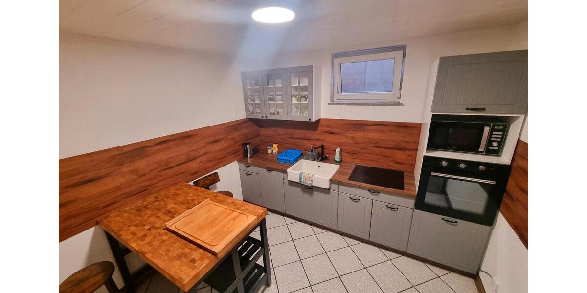 Etagenwohnung Solingen Burg - 2 Zimmer, 80 m&sup2;, 20&euro; | Angebot:25918390