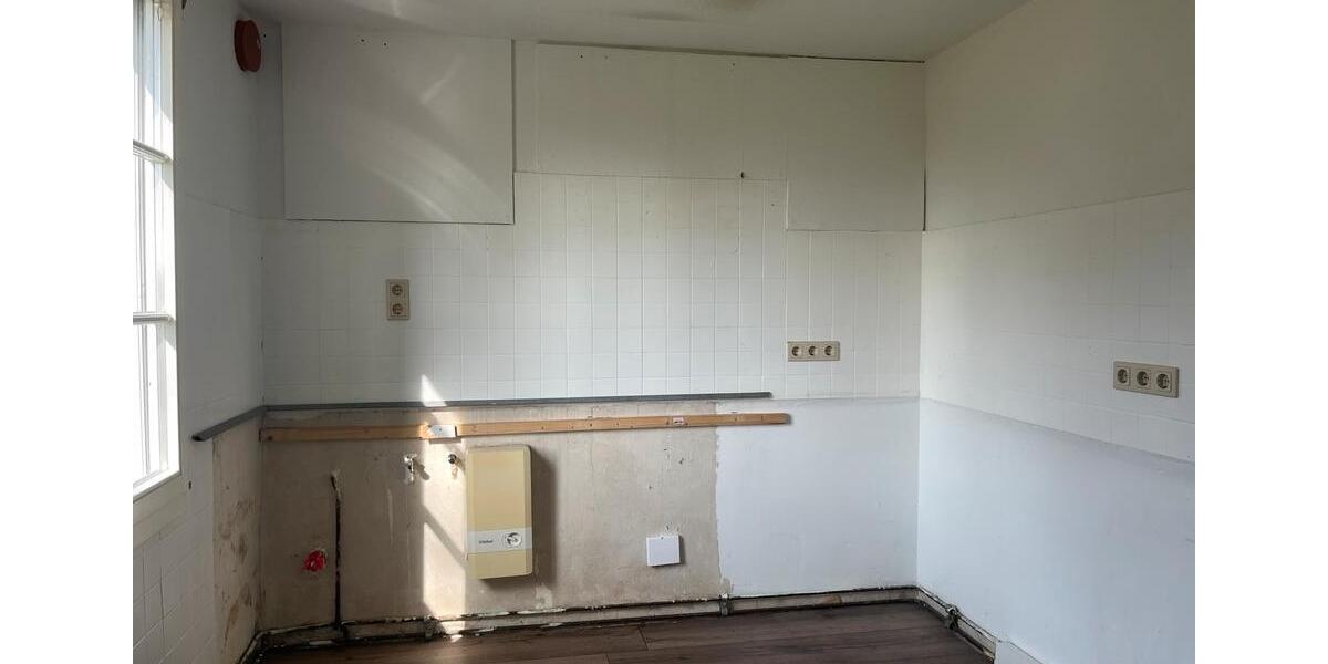 Einfamilienhaus Leichlingen (Rheinland) - 2.5 Zimmer, 78 m&sup2;, 1.100&euro; | Angebot:25931539