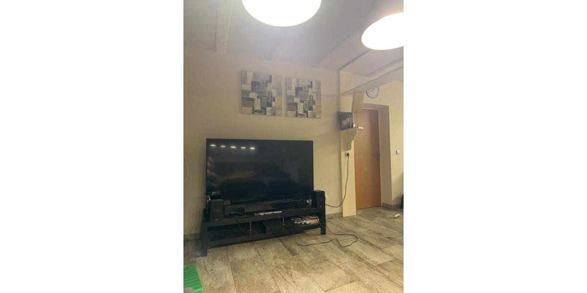 Erdgeschoßwohnung Wuppertal Dönberg - 3 Zimmer, 82 m&sup2;, 155.000&euro; | Angebot:24373481