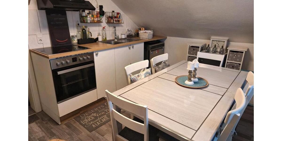 Dachgeschoßwohnung Halver - 3 Zimmer, 75 m&sup2;, 550&euro; | Angebot:26055111
