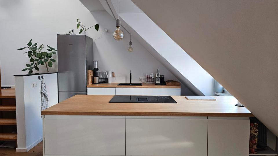 Maisonettenwohnung Düsseldorf Stadtmitte - 4 Zimmer, 110 m&sup2;, 3.190&euro; | Angebot:27605552