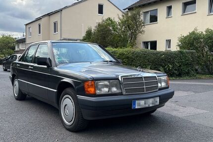Mercedes-Benz 190 161.930 km 6.900 &euro; Köln 50733