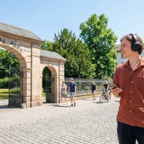 AudaTours Wuppertal Audio-Tour: Cronenberger Chroniken – Industrie, Glaube und Erbe 01.09.2026 Cronenberg Protestant Cemetery