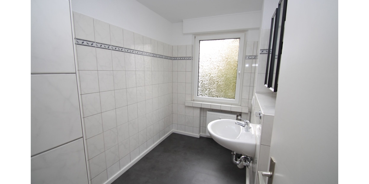 Mit 3D: Fachwerk trifft Moderne: Wohnensemble mit Charakter und solider Substanz - Mehrgenerationen oder Kapitalanlage 11 zimmer