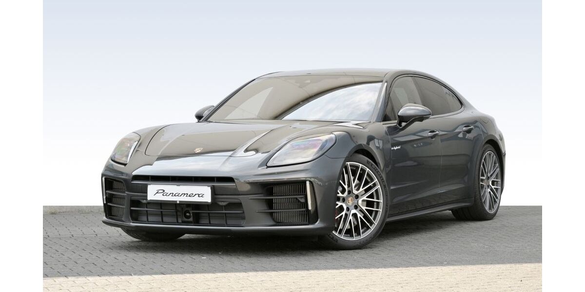 Porsche Panamera 12.900 km 138.900 € Düsseldorf 40468