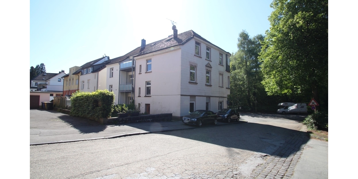 Mehrfamilienhaus mit drei Wohneinheiten und Entwicklungspotenzial - Mehrfamilienhaus, Wohnhaus Solingen Wald | Angebot:24715259