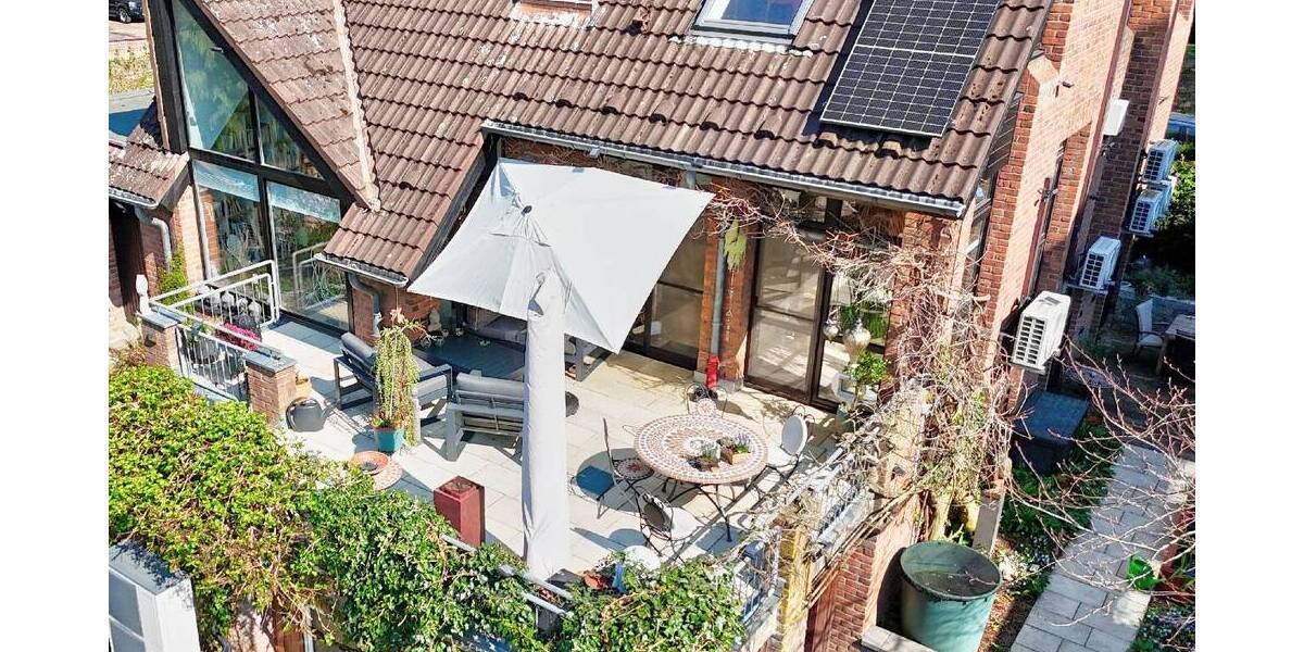 Einfamilienhaus Neuss Furth-Mitte - 9 Zimmer, 302 m&sup2;, 1.250.000&euro; | Angebot:26486011