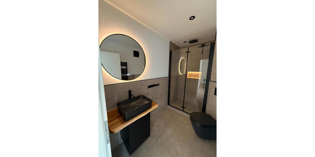 Dachgeschoßwohnung Köln Nippes - 2 Zimmer, 53 m&sup2;, 314.000&euro; | Angebot:27442517