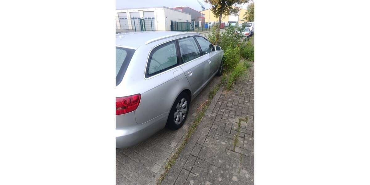 Audi A6 Avant 313.000 km 1.200 € Köln 50667