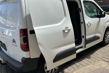 Citroen Berlingo 159.800 km 8.999 &euro; Köln 51069