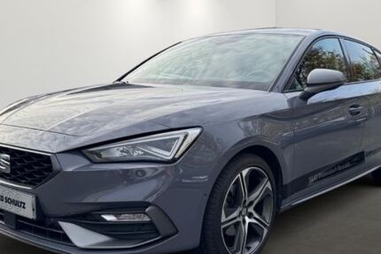 Seat Leon 33.202 km 28.980 &euro; Düsseldorf 40589